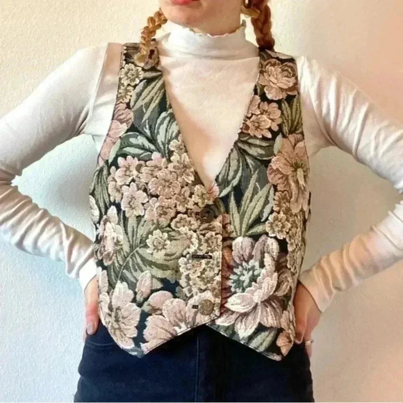 VINTAGE STYLE VEST - Picture 1 of 14